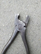 Antica pinza utensile  in