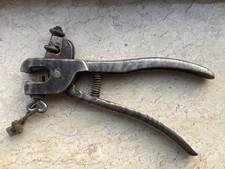 Vecchia pinza per lama
