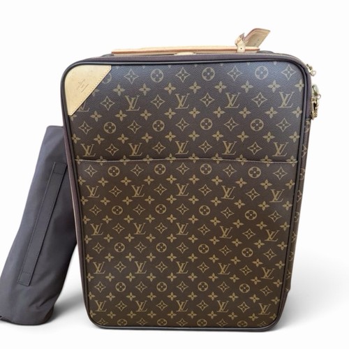 Louis vuitton monogram - louis, pegase