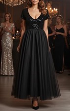 Abito Lungo Elegante Nero In Toulle Velluto E Paillettes 