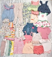 Lotto abbigliamento bambina 6-9M 26 pezzi giacca denim abiti top pantaloncini pantaloni gilet