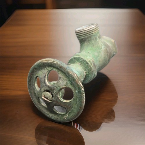 Antico lavandino ottone - o,