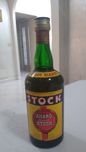 Amaro bianco stock aperitivo - amaro,