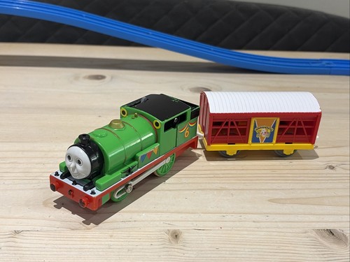 Treno batteria tomy plarail - treno,