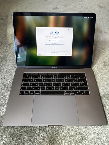 Apple macbook pro pollici - apple, 15