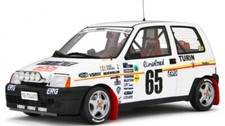 Modellino auto scala 1:18