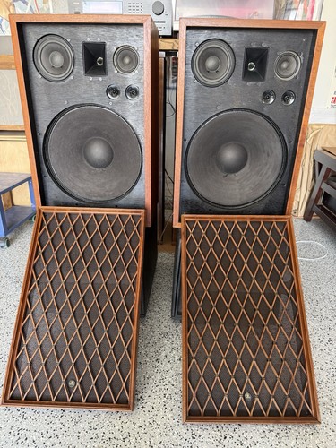 Pioneer vintage speakers - cs-99,