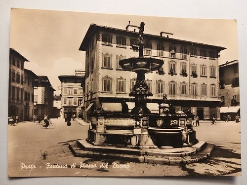 Prato fontana piazza del - fontana,