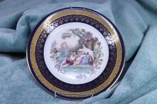 Piatto romantico Limoges. Blu con bordo dorato. Romantico piatto Limoges. Blu