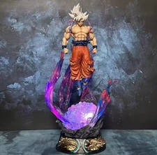 Figura Goku Ultra Instinct