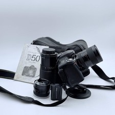 Kit fotocamera reflex Nikon
