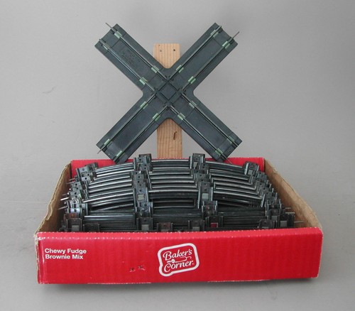 American flyer track figure - flyer,
