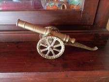 VINTAGE MODELLO CANNONE CON RUOTE IN OTTONE  EPOCA XX SEC. 22x6,5x10cm