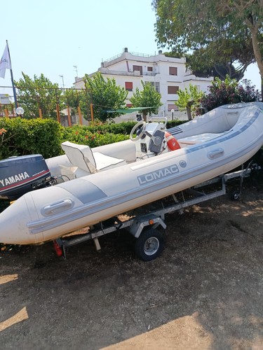 Gommone con motore - con, e