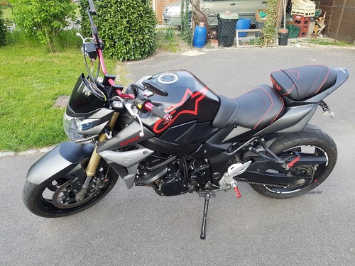 Suzuki gsr 750 2011 2020 - suzuki, top