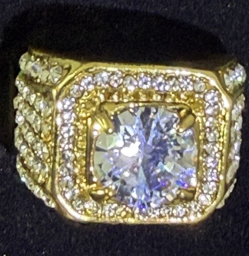 Anello uomo
