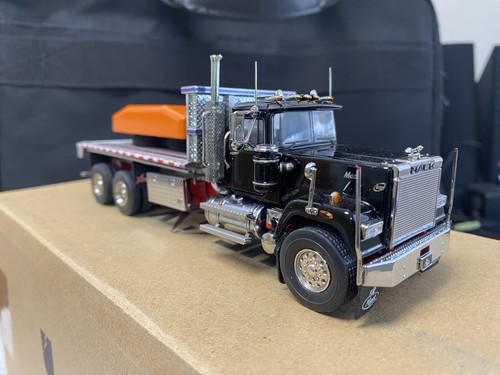 Custom flatbed mack - custom, black