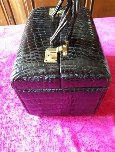 Beauty case nero coccodrillo