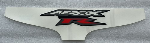 Adesivo emblema scudo per nero