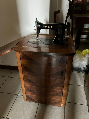 Macchina cucire usata - da,