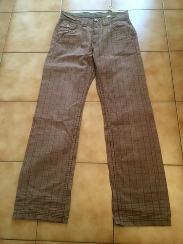Particolari pantaloni pepe - particolari,