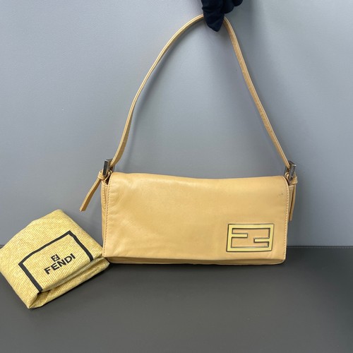 Fendi pre owned authentic - pre-owned,