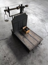 Bilancia Basculante In Legno