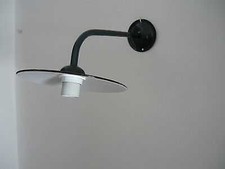 Lampada semplice dritta da