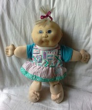 Bambola Cabbage Patch (Mattel First Edition) cod. CB4, ciuffo biondo, alta 32cm
