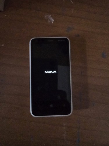 Nokia lumia 620 8gb - 620,