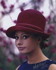 SOPHIA LOREN FOTO FIRMATA