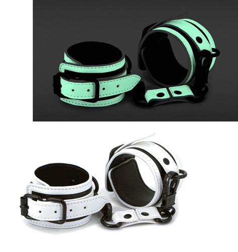 Manette sadomaso sexy