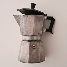 caffettiera vintage ●