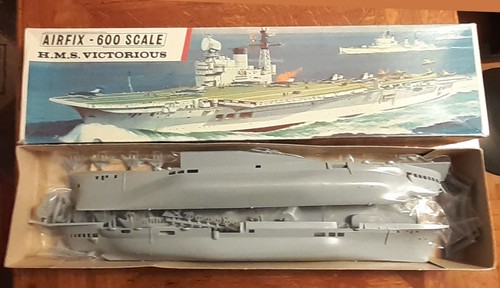 Portaerei hms victorious - portaerei,
