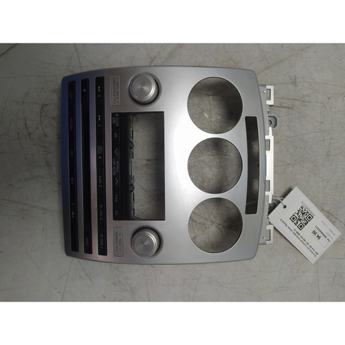 Cornice con comandi - , autoradio