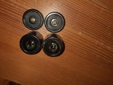 Piedini per armadio Yaesu