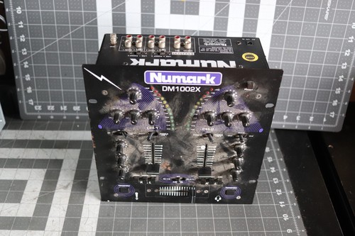Numark dm1002x preamp - numark,