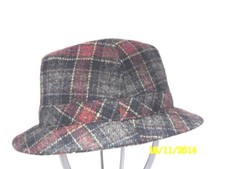 CAPPELLO CASUAL SCOZZESE ROSSO