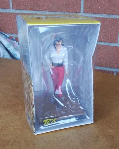 Tex statua satania action - 3d,