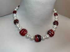 Elegante girocollo perle e