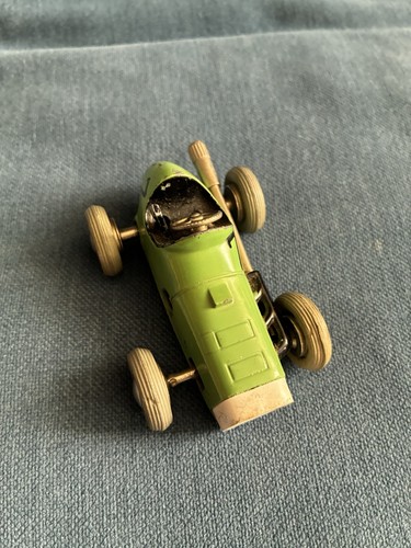 Schuco micro racer 1041 - racer,