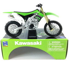 Modellino giocattolo Kawasaki KXF 450 New Ray 1:12 motocross dirt bike MX regali