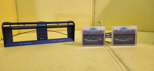 Sae two c3d - deck, vu-meter