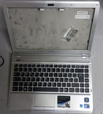 Notebook computer portatile SONY Vaio 41112m vpcy11s1e rotto incompleto ricambi