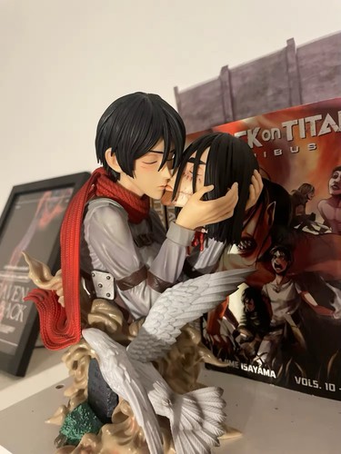 Attack titan personaggio - attack,