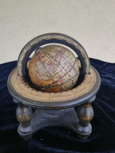 Mappamondo miniatura in - miniatura,