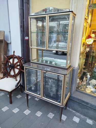 Rara vetrinetta design - , umberto