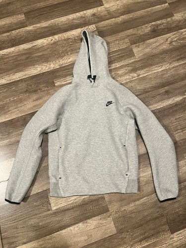 New nike tech - new,