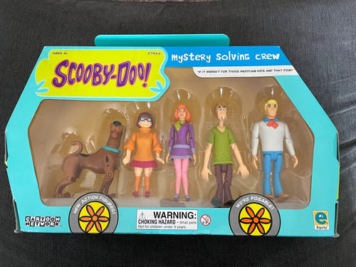 Scooby doo mystery solving - doo,