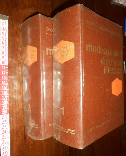 Libro modernissimo dizionario - libro:,